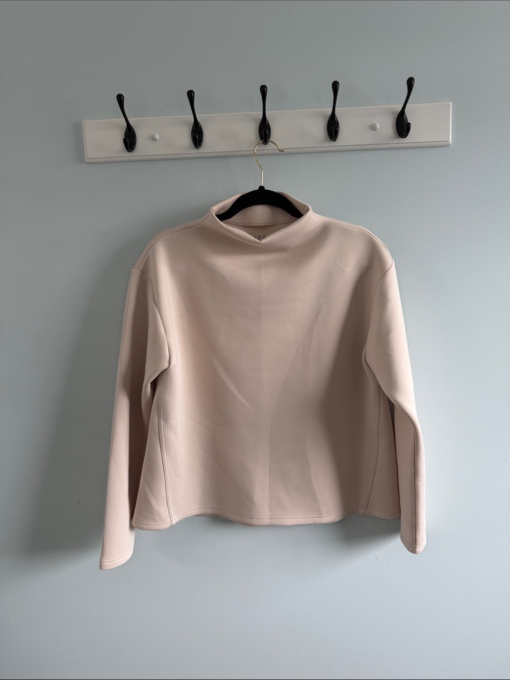 ADAY Like A Boss Sweatshirt, Sand, Size M, EUC